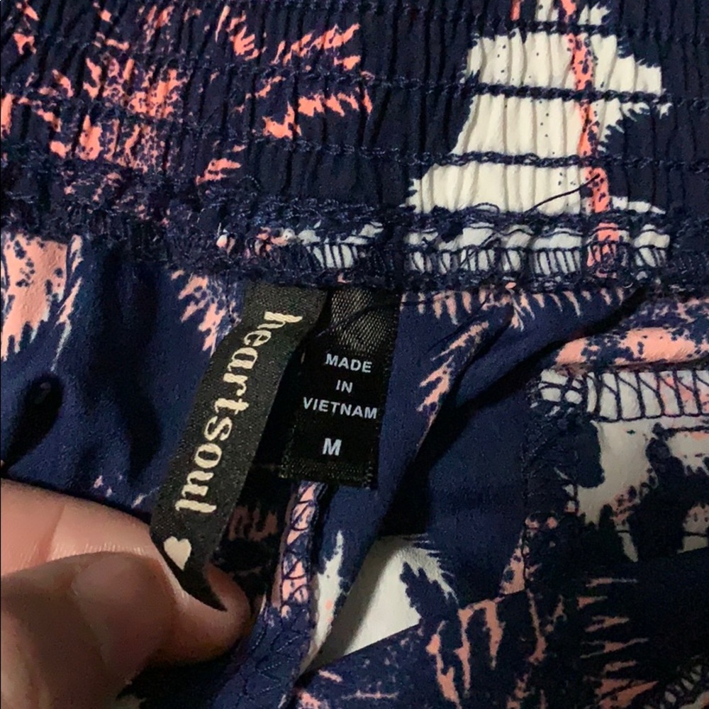 Shorts - Picture 3 of 3